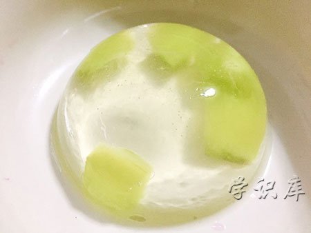 白凉粉怎么做水果果冻，3种白凉粉制作果冻的方法