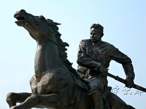 叶挺(著名的军事家，中国人民解放军创始人之一)