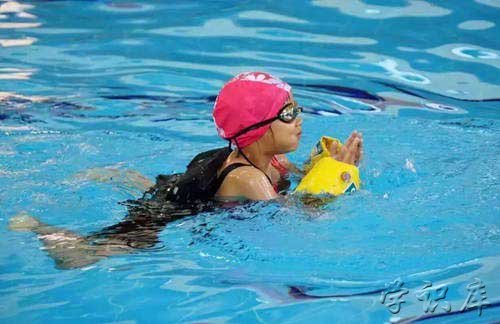 游泳馆一般多少钱，游泳馆的门票价格