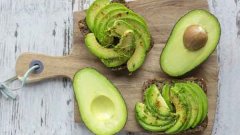 牛油果怎么吃(讲解5种牛油果的吃法)