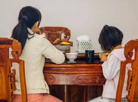 4500急招一位接送小孩阿姨