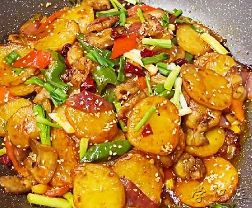 干锅土豆片