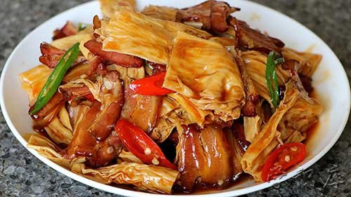 腐竹炒肉的做法，4步做出好吃的腐竹炒肉